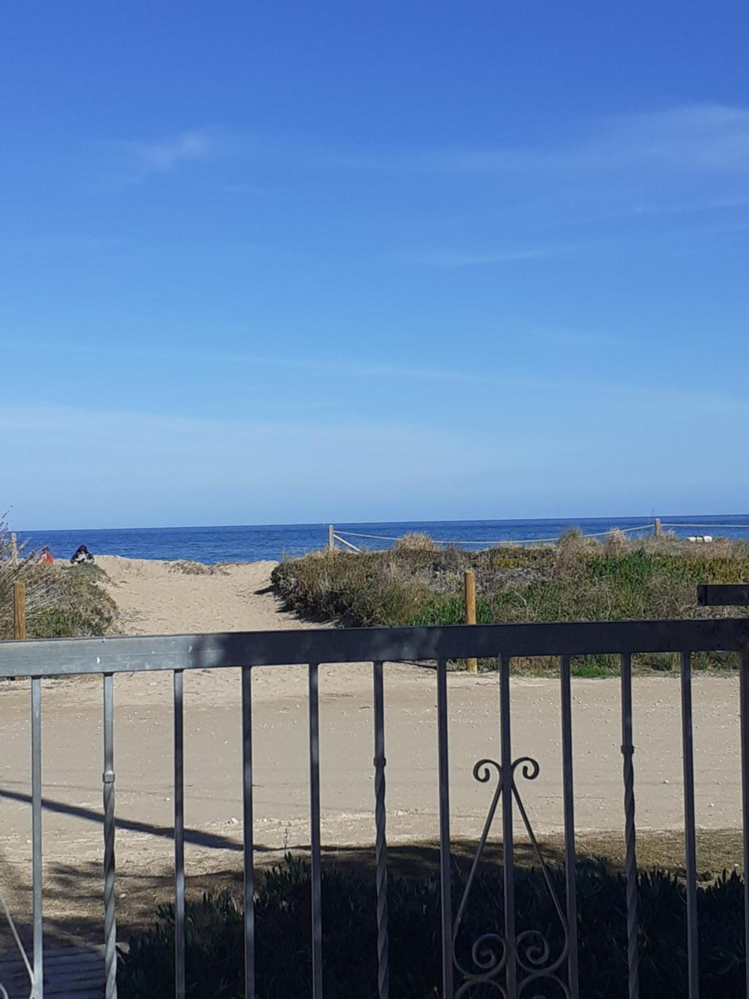 Oasis Apartments Playa Albaranas 데니아 외부 사진
