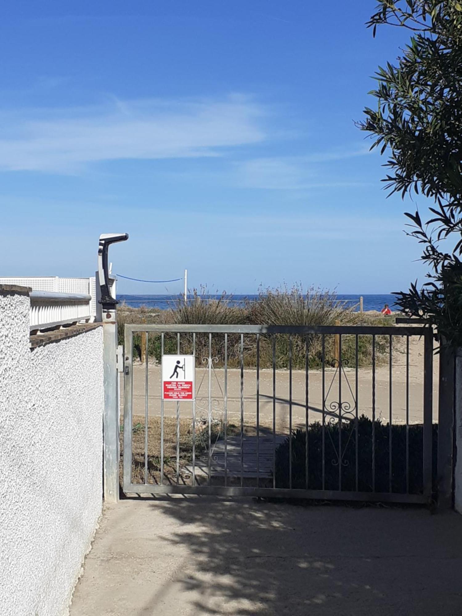 Oasis Apartments Playa Albaranas 데니아 외부 사진